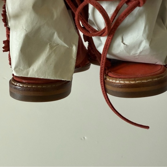 Silent D Sundance Neesham Leather Sandals Open Toe Women Sz 8 Fringed Red Brick - Picture 12 of 15